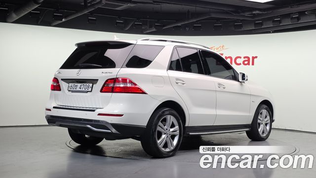 Mercedes-Benz M-class 2012 — photo 2