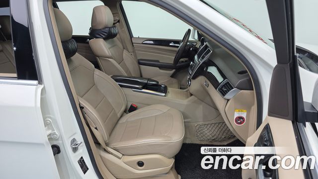 Mercedes-Benz M-class 2012 — photo 11