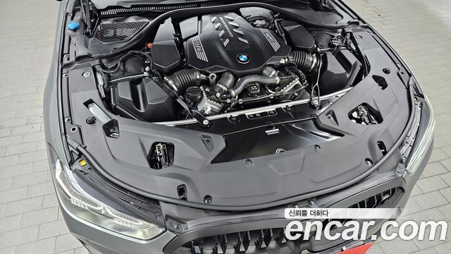 BMW 8-Series 2025 — photo 6