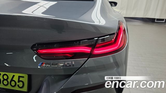 BMW 8-Series 2025 — photo 9