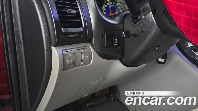 Kia Canival 2011 — photo 29