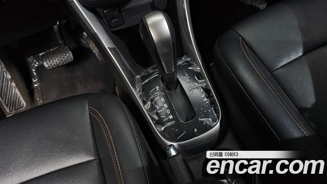 Chevrolet Korea Trax 2017 — photo 12