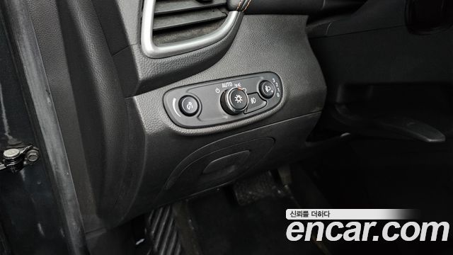 Chevrolet Korea Trax 2017 — photo 24