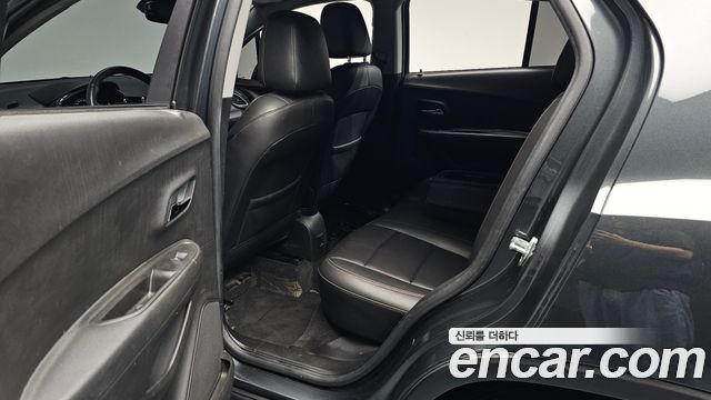 Chevrolet Korea Trax 2017 — photo 16