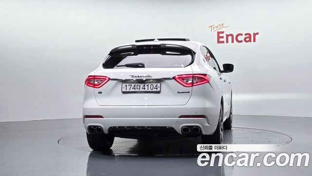 Maserati Levante 2018 — photo 4
