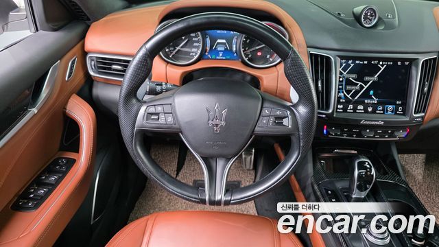 Maserati Levante 2018 — photo 19