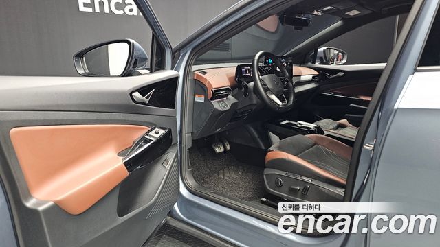 Volkswagen ID.4 2023 — photo 10