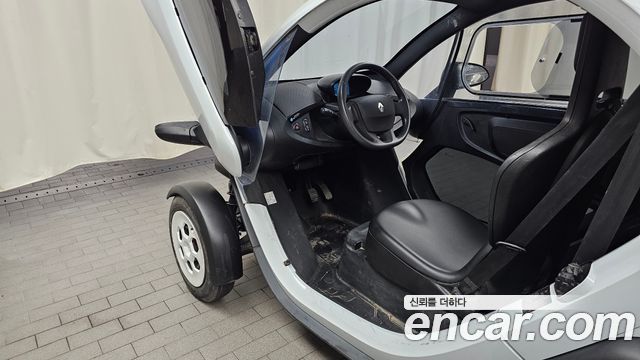 Renault Korea Twizy 2020 — photo 13