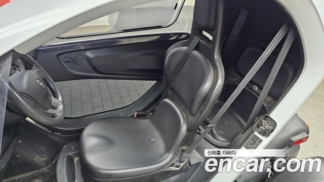 Renault Korea Twizy 2020 — photo 17