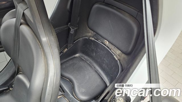 Renault Korea Twizy 2020 — photo 18