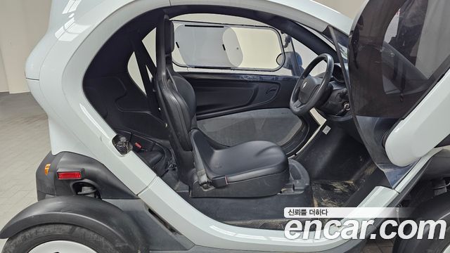 Renault Korea Twizy 2020 — photo 16