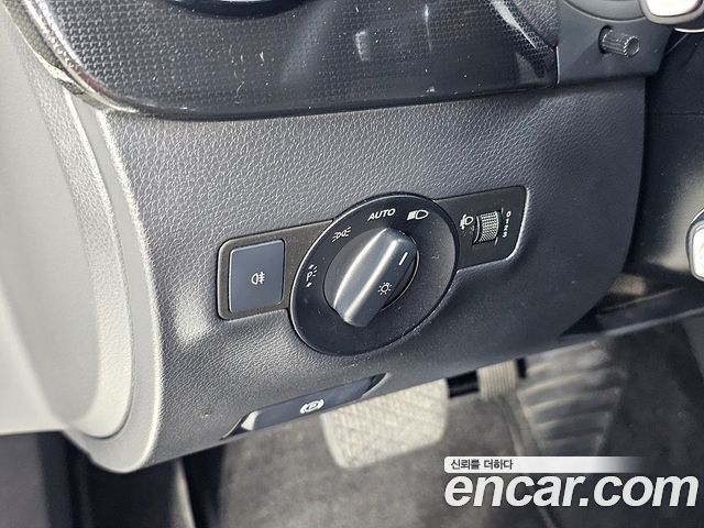 Mercedes-Benz B-Class 2013 — photo 13