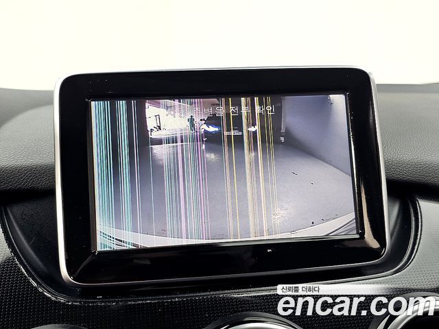 Mercedes-Benz B-Class 2013 — photo 15