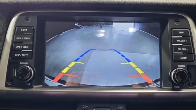 Kia K5 2017 — photo 14