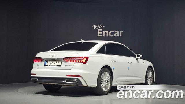 Audi A6 2021 — photo 2