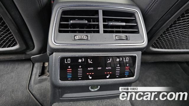Audi A6 2021 — photo 19