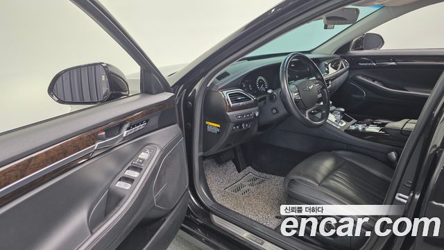 Genesis G90 2019 — photo 13