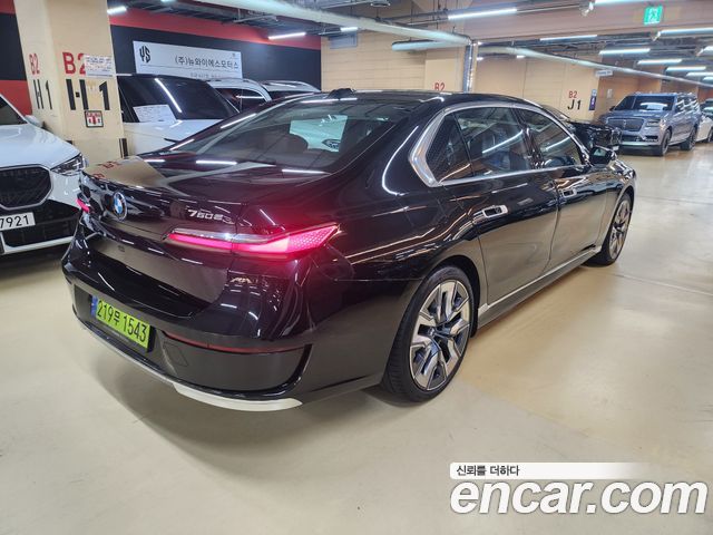 BMW 7-Series 2024 — photo 4