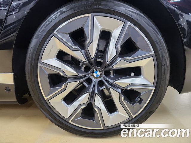 BMW 7-Series 2024 — photo 5