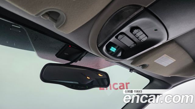 Chrysler Grand Voyager 2004 — photo 19