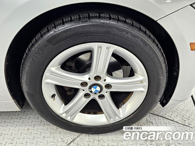 BMW 3-Series 2013 — photo 20