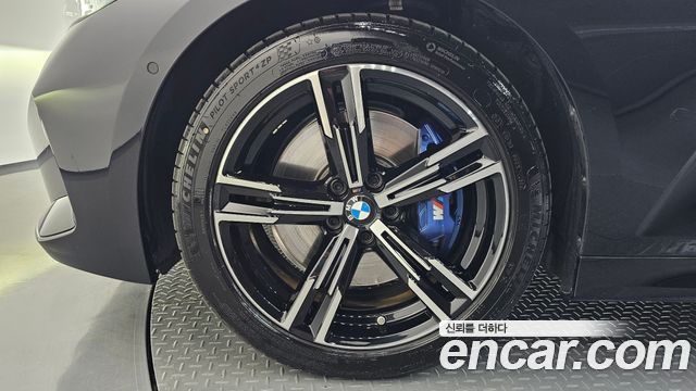 BMW 3-Series 2025 — photo 5