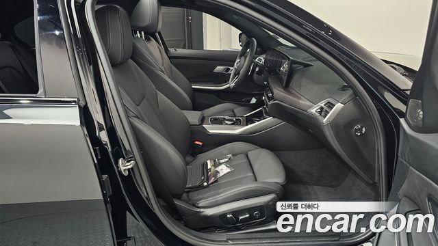 BMW 3-Series 2025 — photo 16