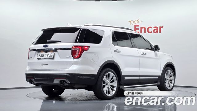 Ford Explorer 2018 — photo 2