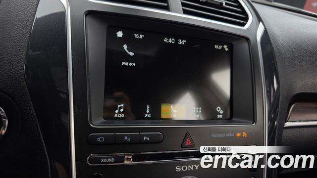 Ford Explorer 2018 — photo 20