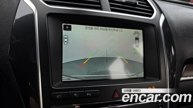 Ford Explorer 2018 — photo 23
