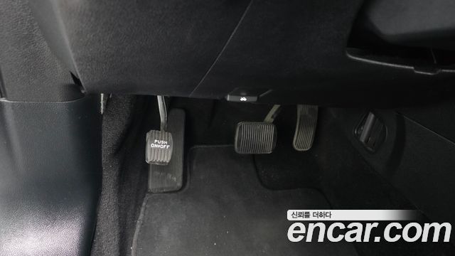 Ford Explorer 2018 — photo 29