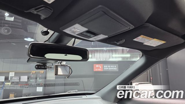 Ford Explorer 2018 — photo 31