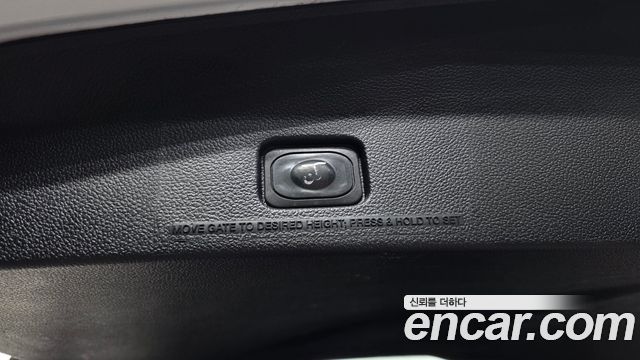 Ford Explorer 2018 — photo 35