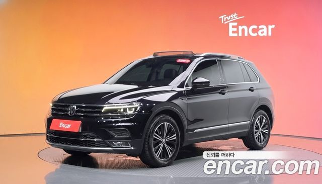 Volkswagen Tiguan 2020 — photo 1