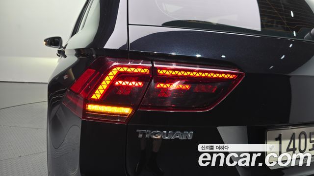 Volkswagen Tiguan 2020 — photo 9