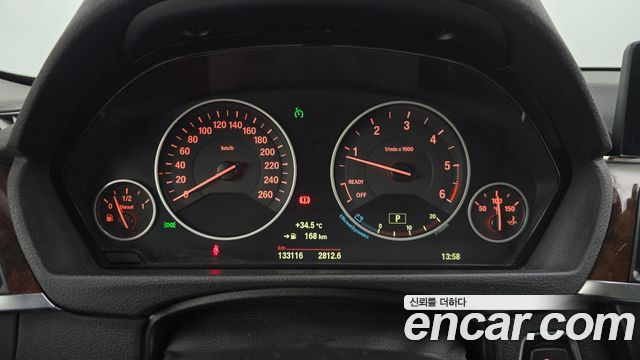 BMW 3-Series 2015 — photo 8
