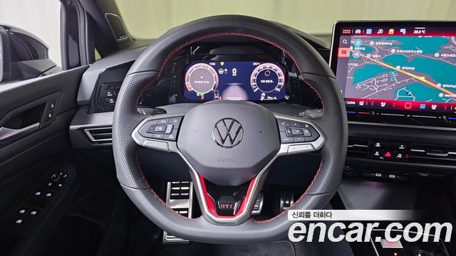 Volkswagen Golf 2026 — photo 19
