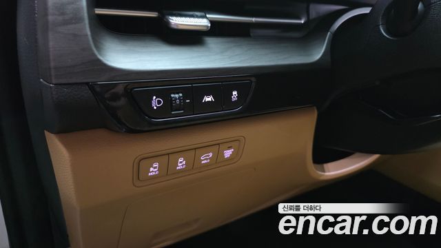 Kia Canival 2023 — photo 20