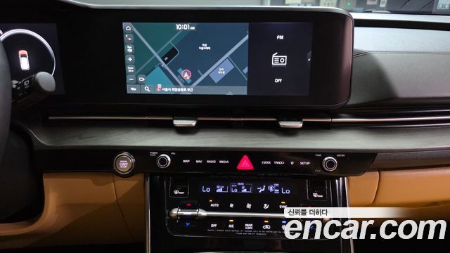 Kia Canival 2023 — photo 27