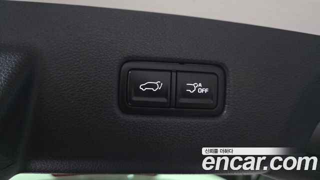 Kia Canival 2023 — photo 31