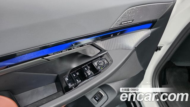 BMW 5-Series 2025 — photo 27