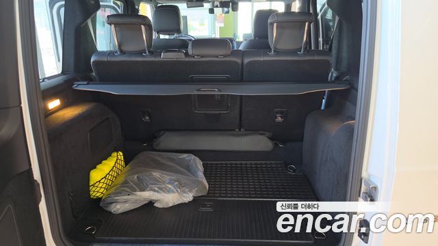 Mercedes-Benz G-Class 2021 — photo 15