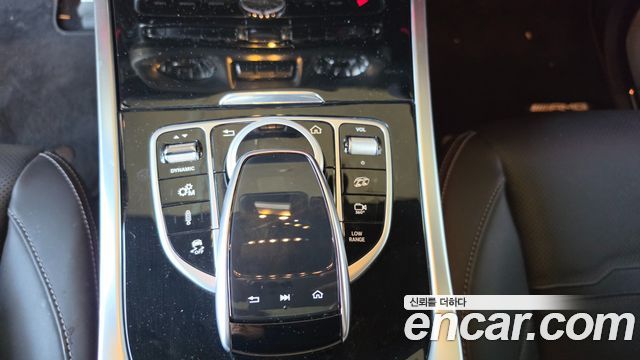 Mercedes-Benz G-Class 2021 — photo 18