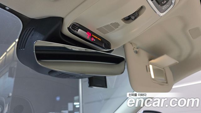 Volvo S60 2021 — photo 30