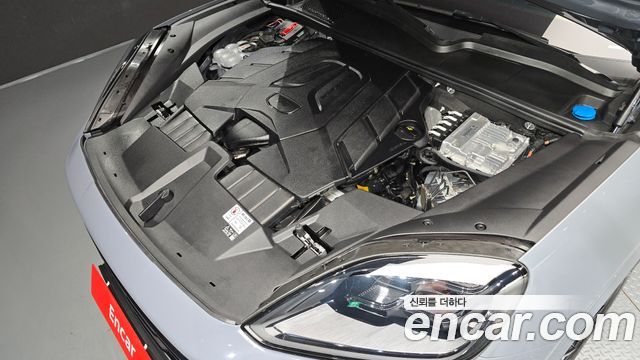 Porsche Cayenne 2024 — photo 6