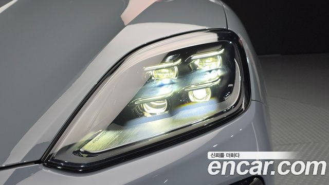 Porsche Cayenne 2024 — photo 8