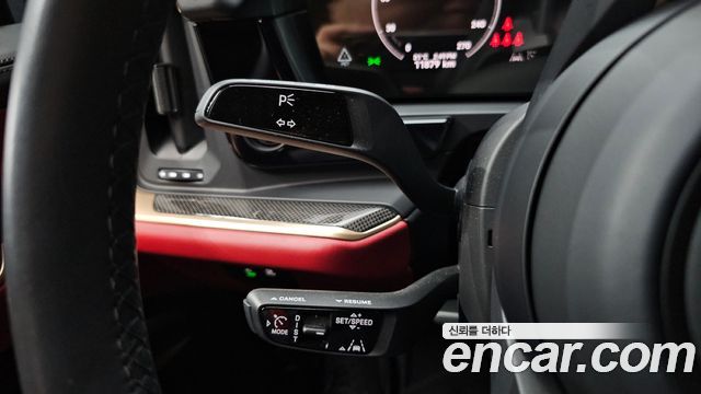 Porsche Cayenne 2024 — photo 29