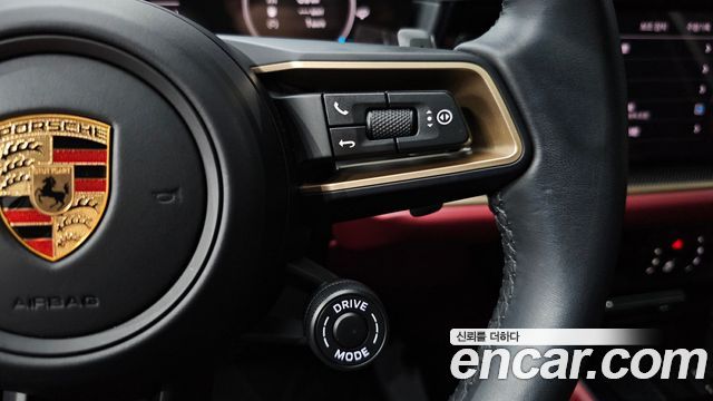 Porsche Cayenne 2024 — photo 32