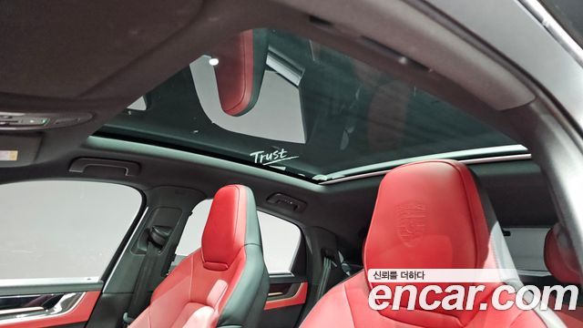 Porsche Cayenne 2024 — photo 36