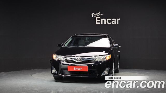 Toyota Camry 2012 — photo 3